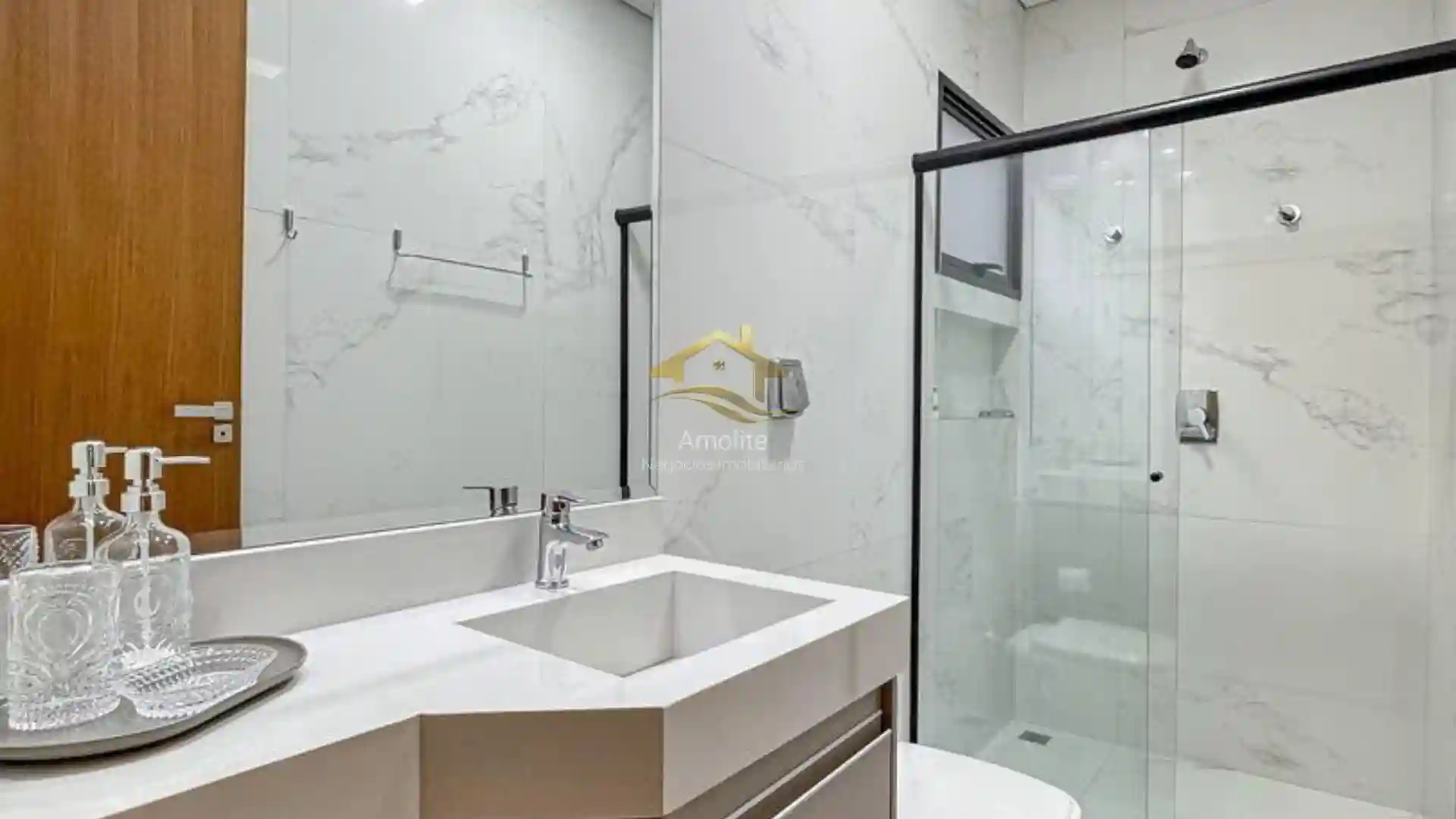 Casa de Condomínio com 3 quartos à venda, 210m² — foto 13 de 26