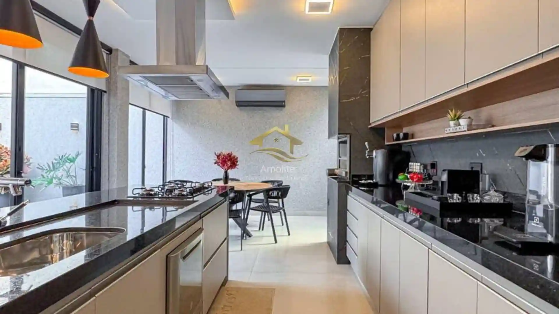 Casa de Condomínio com 3 quartos à venda, 210m² — foto 4 de 26