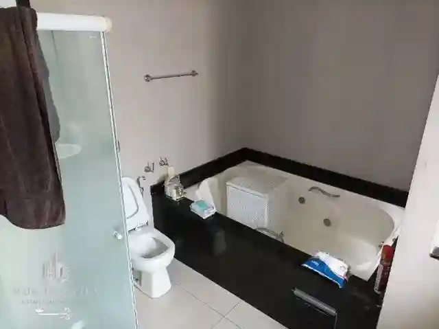 Casa de Condomínio com 3 quartos à venda, 200m² — foto 5 de 12