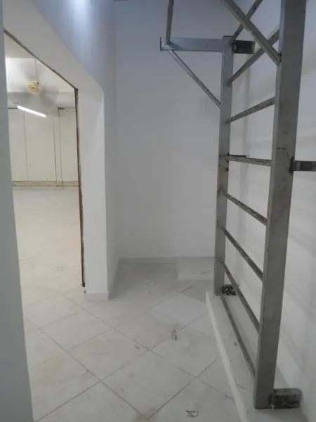Loja / Salão / Ponto Comercial à venda — foto 6 de 6