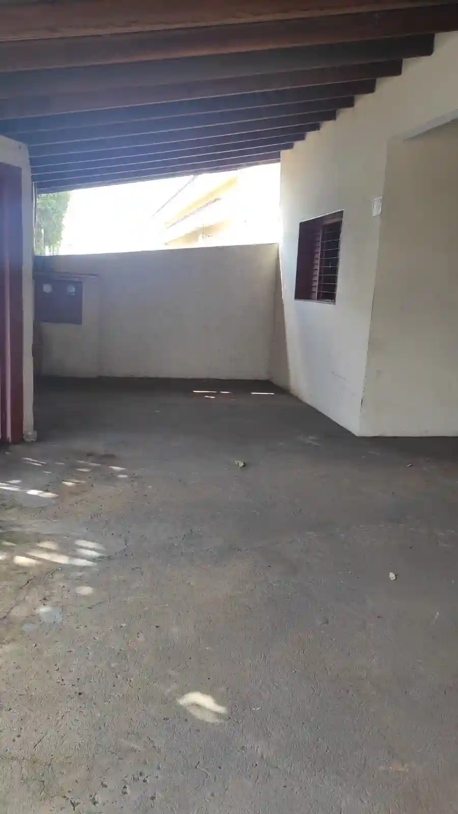 Casa com 3 quartos à venda, 242m² — foto 3 de 18