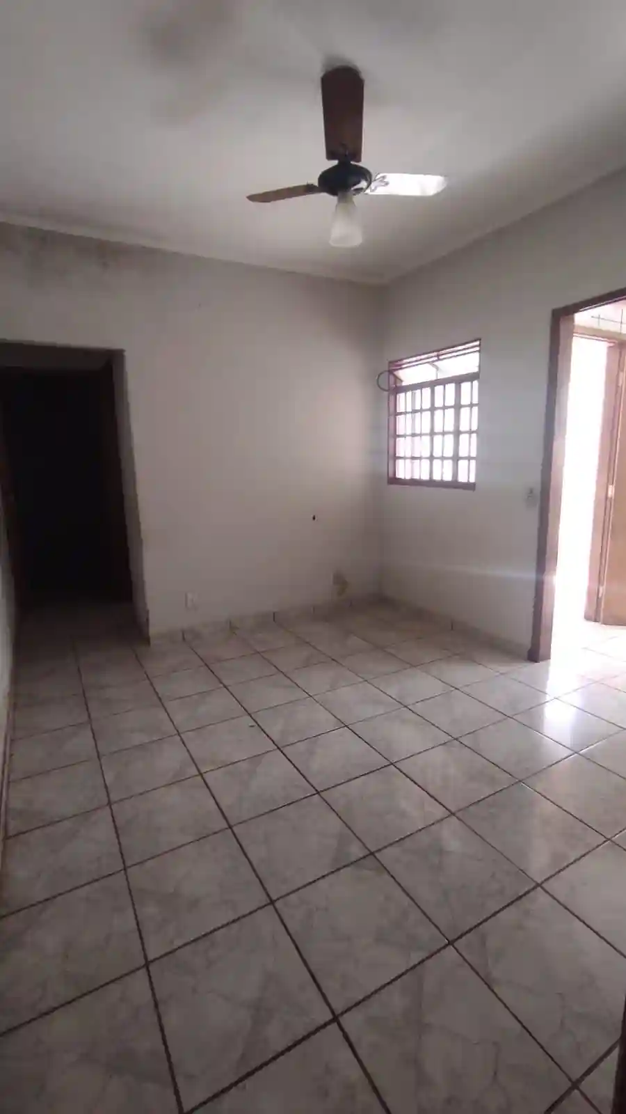 Casa com 3 quartos à venda, 242m² — foto 15 de 18
