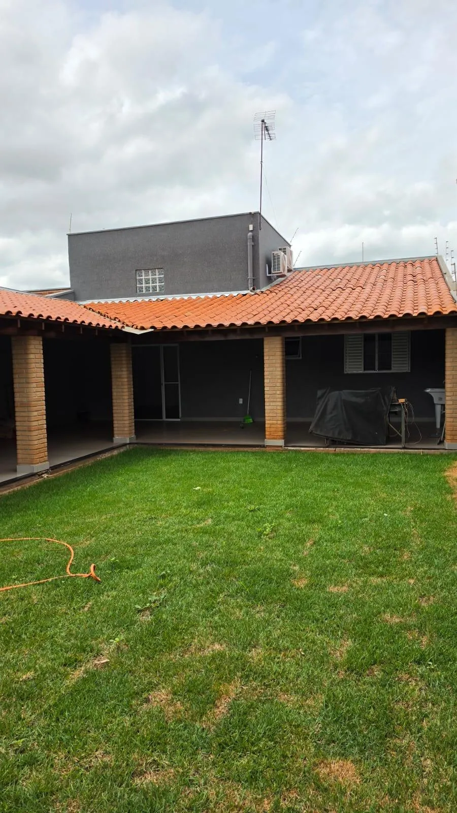 Casa com 1 quarto à venda, 200m² — foto 11 de 12
