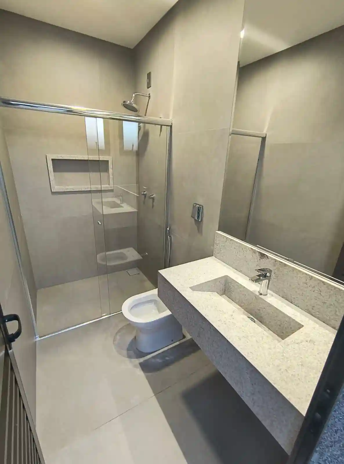 Casa de Condomínio com 3 quartos à venda, 243m² — foto 24 de 31