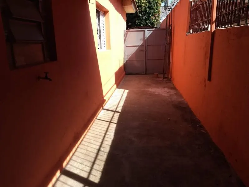 Casa à venda — foto 2 de 7