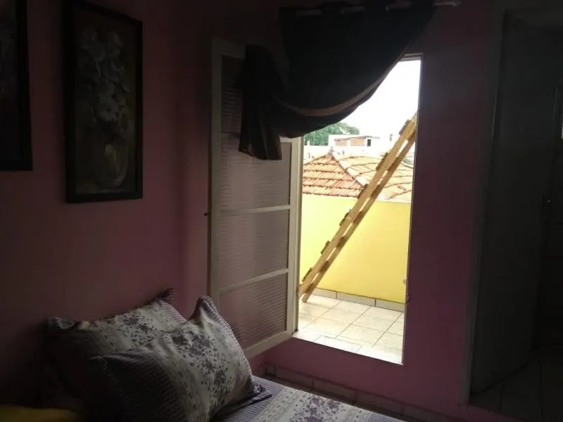 Casa à venda — foto 6 de 7