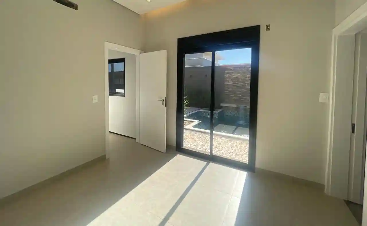 Casa de Condomínio com 3 quartos à venda, 216m² — foto 10 de 31