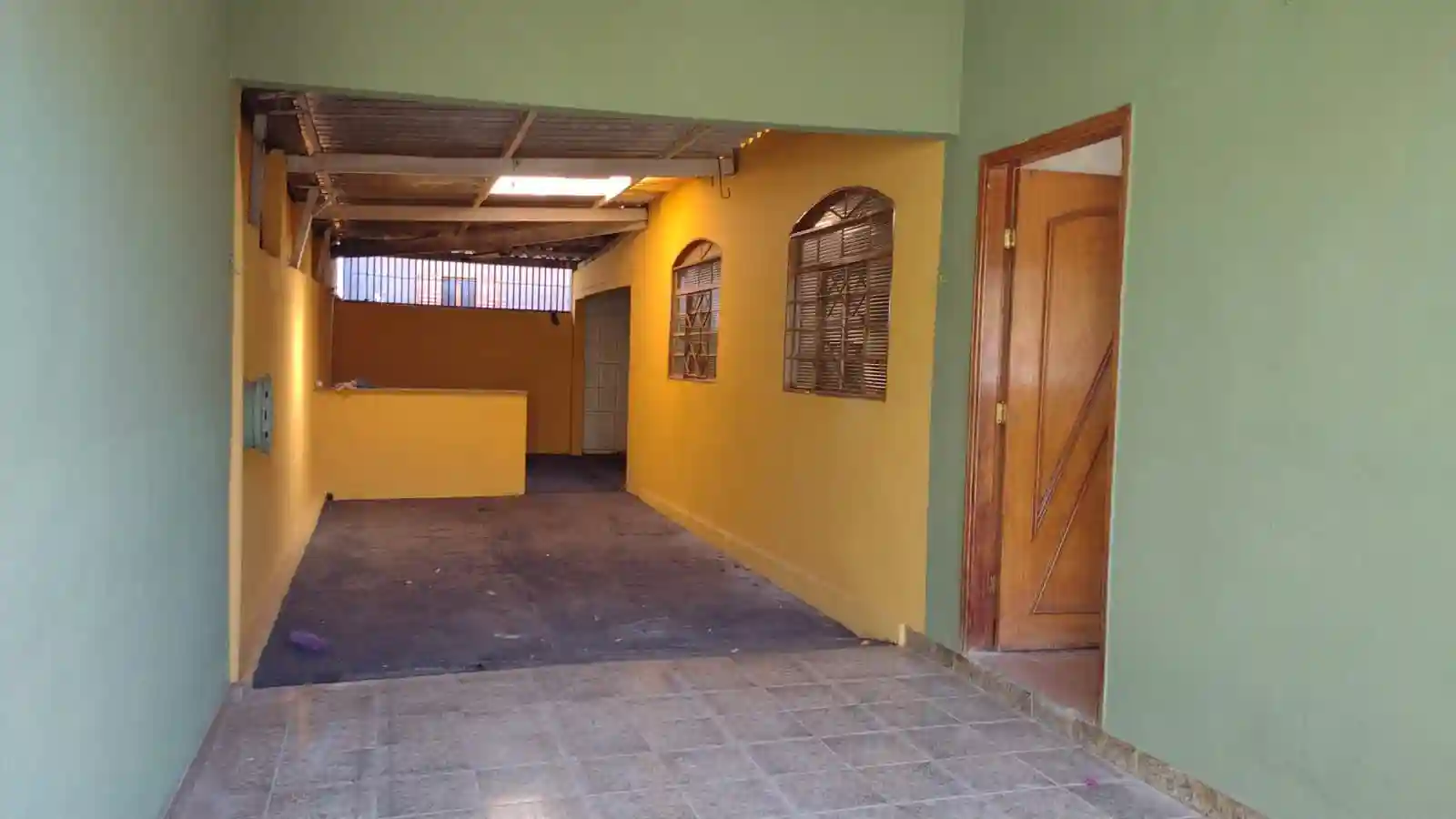 Casa com 3 quartos à venda, 90m² — foto 2 de 24
