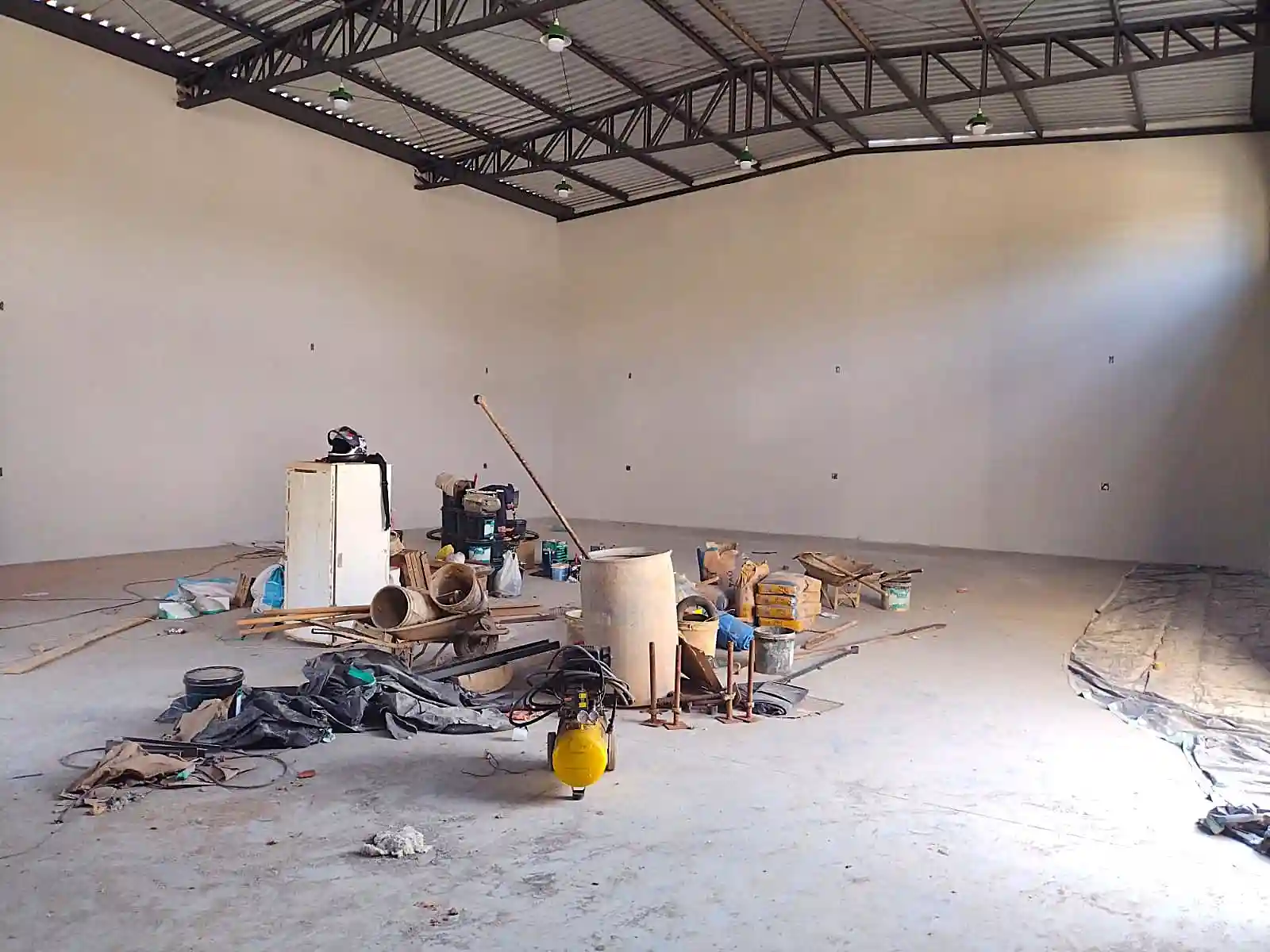 Loja / Salão / Ponto Comercial  para aluguel, 300m² — foto 10 de 12