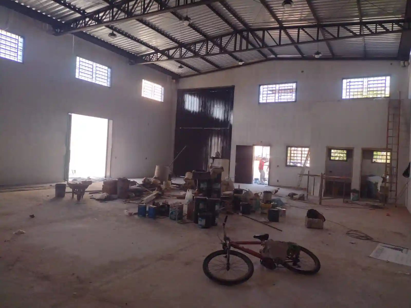 Loja / Salão / Ponto Comercial  para aluguel, 300m² — foto 8 de 12