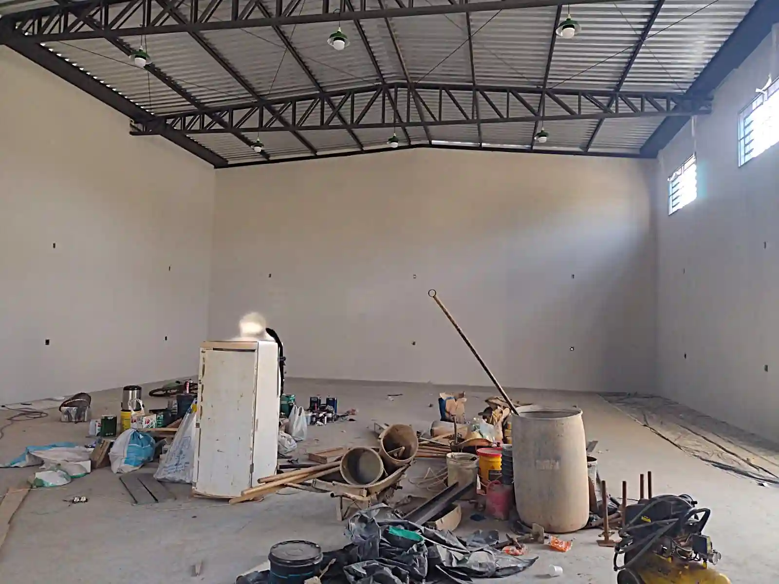 Loja / Salão / Ponto Comercial  para aluguel, 300m² — foto 9 de 12