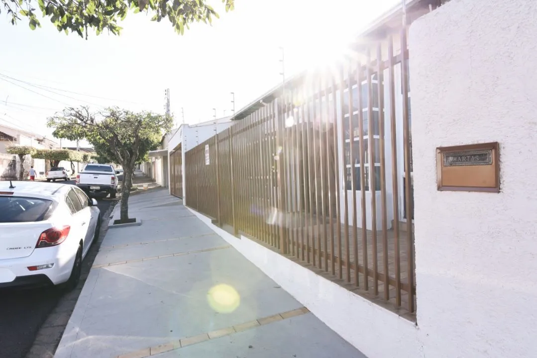 Casa com 4 quartos à venda, 280m² — foto 5 de 10
