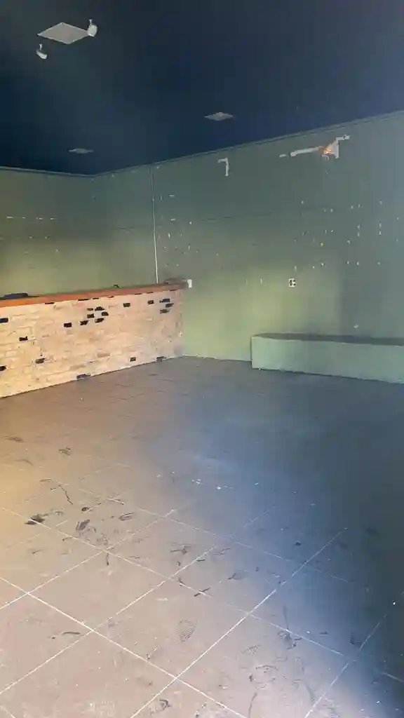Loja / Salão / Ponto Comercial  para aluguel, 180m² — foto 5 de 13