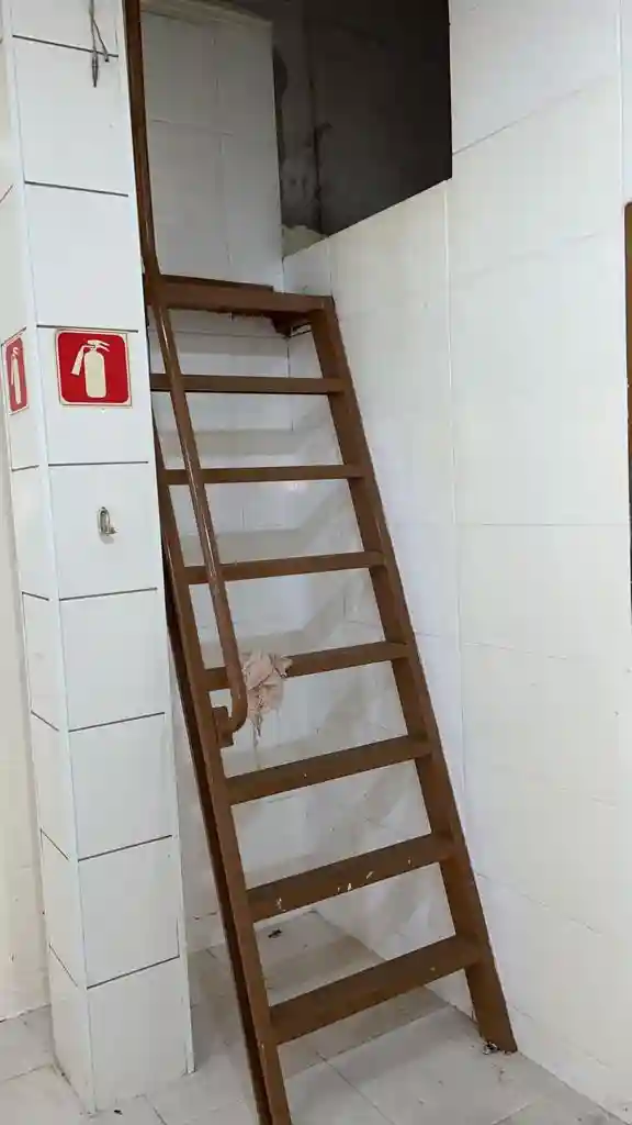 Loja / Salão / Ponto Comercial  para aluguel, 180m² — foto 9 de 13