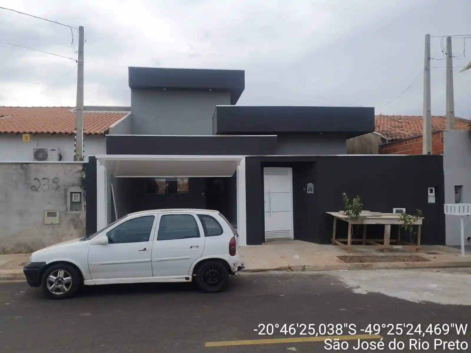 Casa com 3 quartos à venda, 108m² — foto 9 de 9