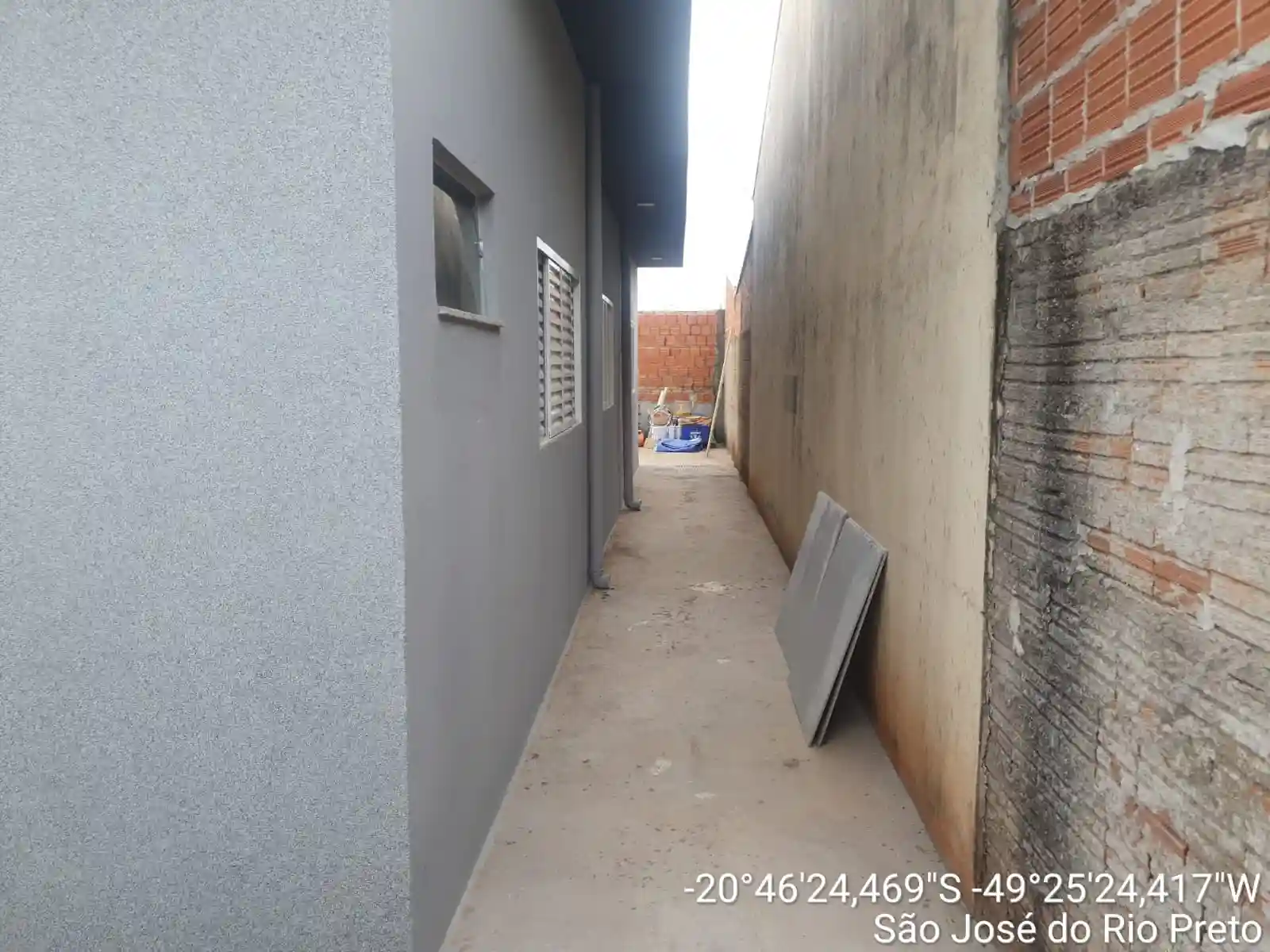 Casa com 3 quartos à venda, 108m² — foto 7 de 9