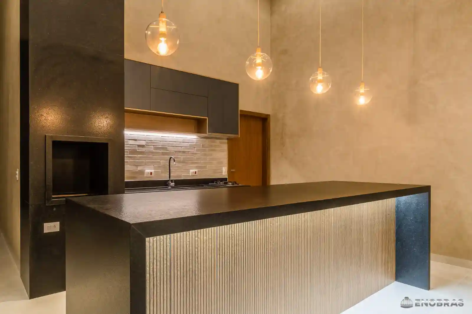 Casa de Condomínio  à venda, 384m² — foto 4 de 9