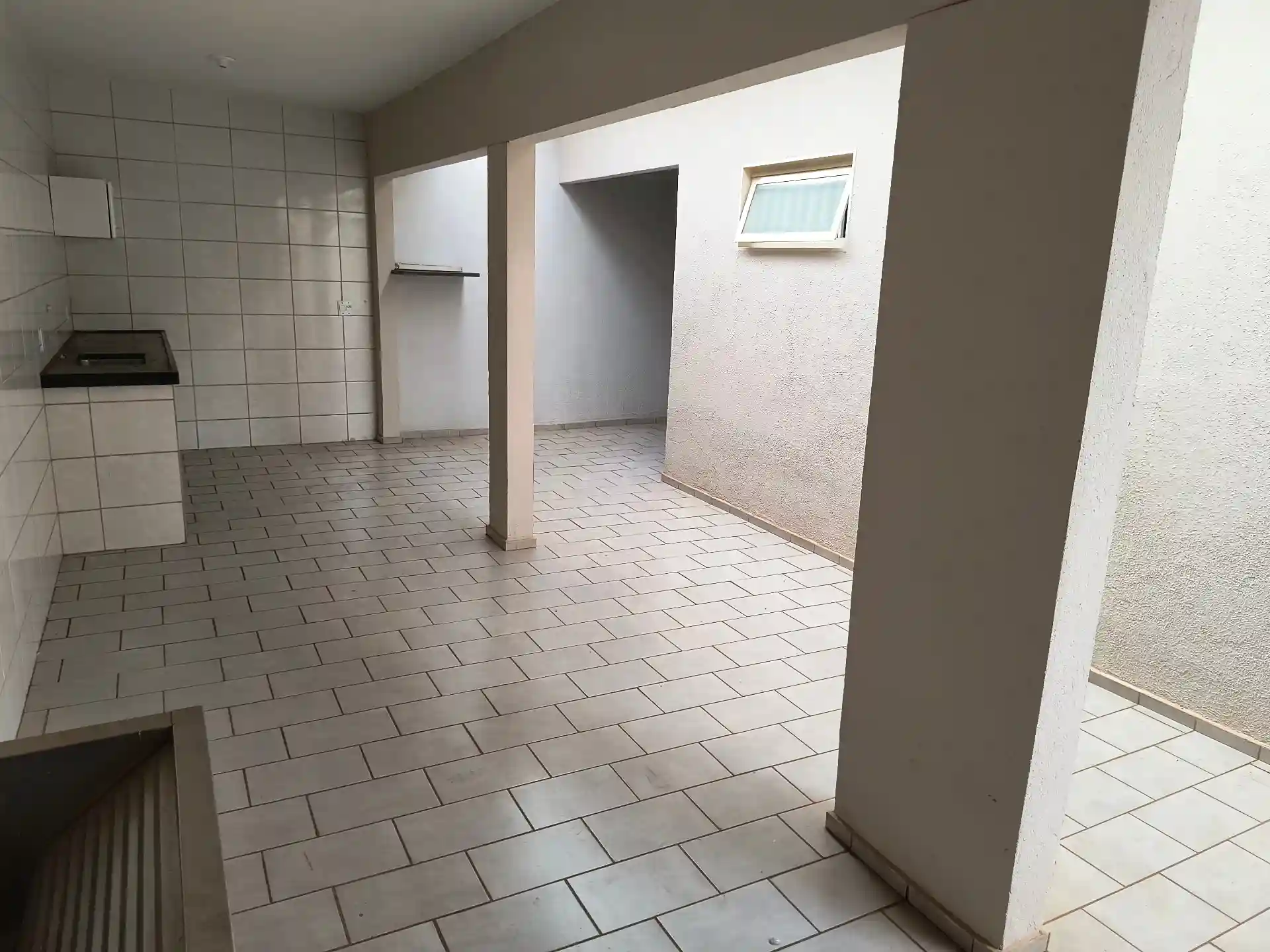 Casa com 3 quartos à venda, 180m² — foto 15 de 15