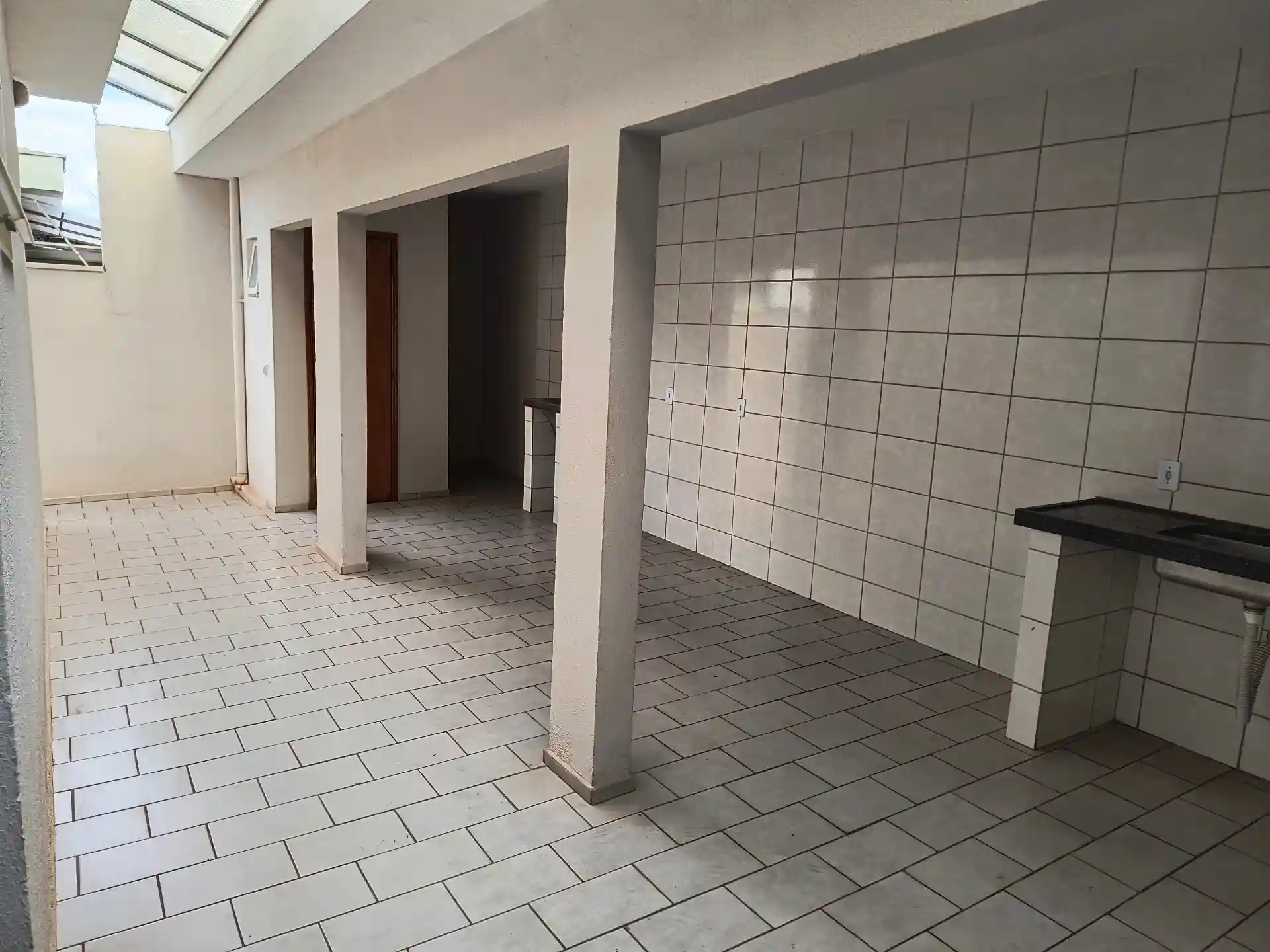 Casa com 3 quartos à venda, 180m² — foto 14 de 15