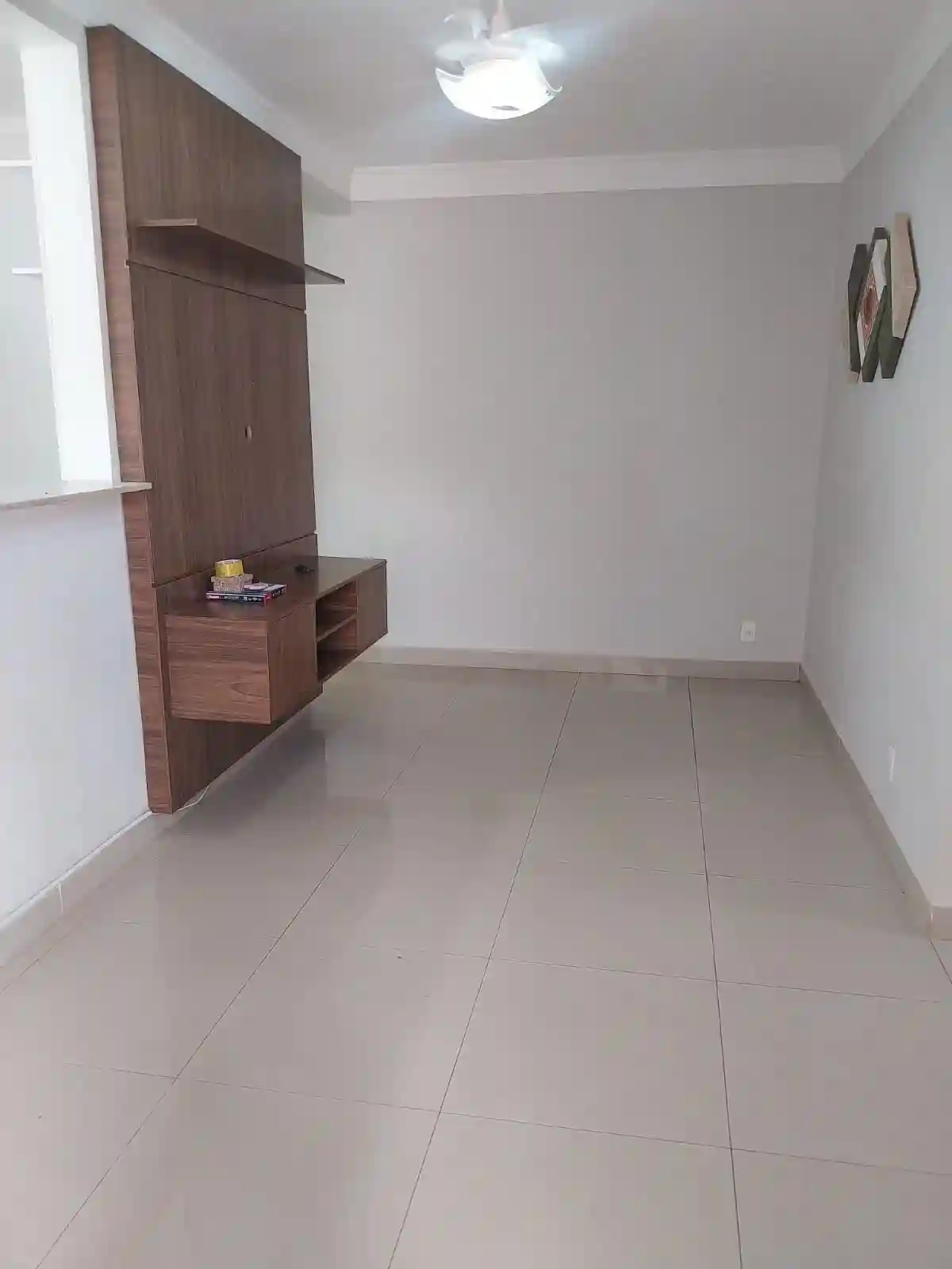 Apartamento com 2 quartos à venda, 70m² — foto 8 de 9