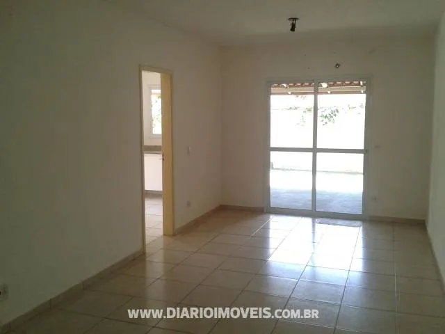 Casa de Condomínio à venda — foto 2 de 3