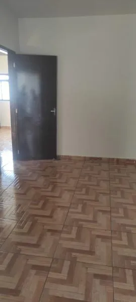 Casa à venda — foto 6 de 6