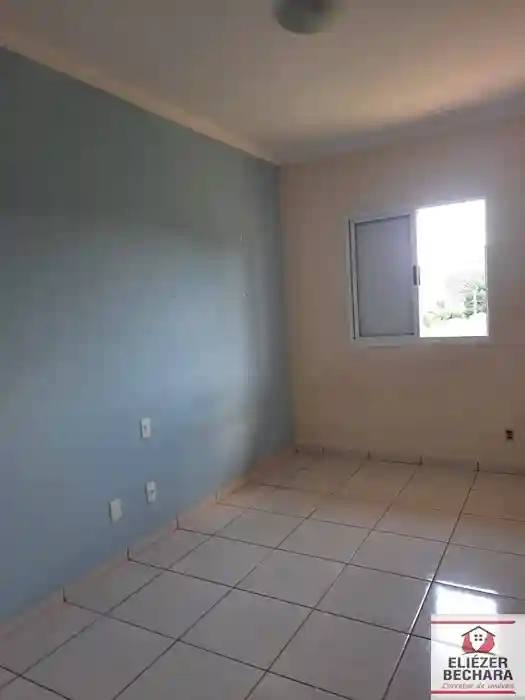Apartamento com 2 quartos à venda, 60m² — foto 3 de 8