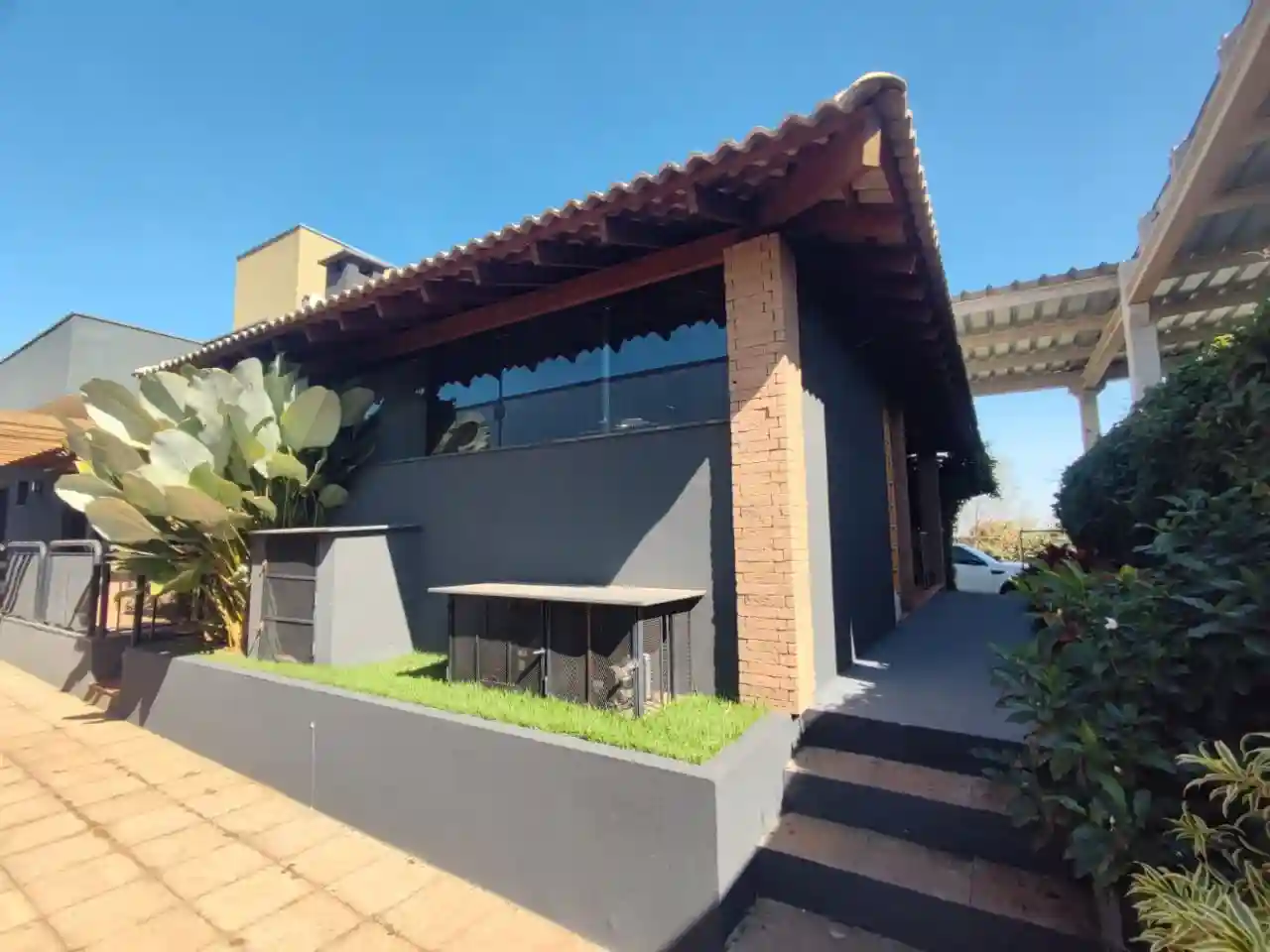 Galpão / Depósito / Armazém  à venda, 1400m² — foto 15 de 32