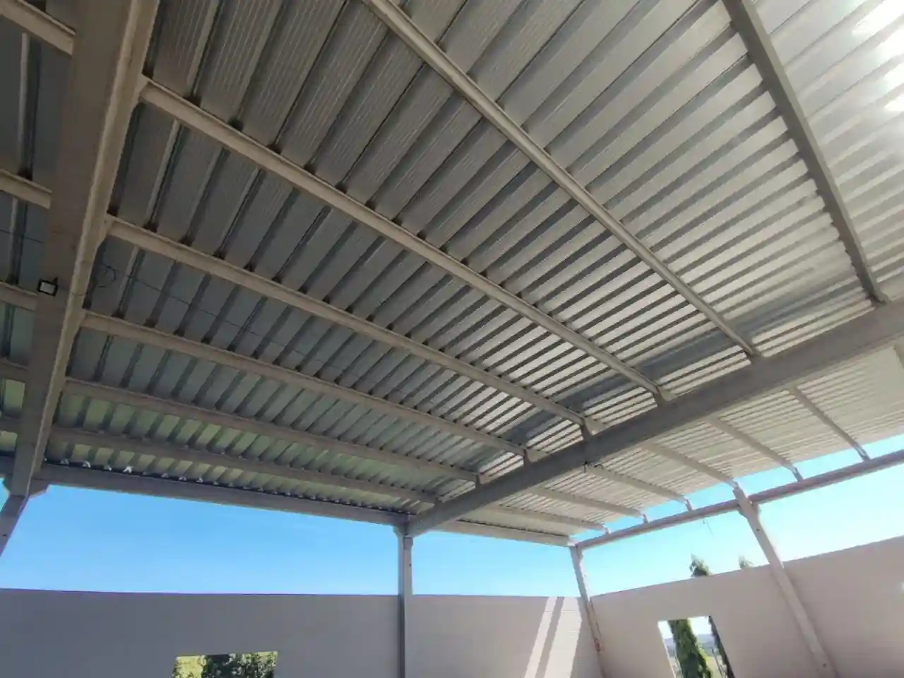 Galpão / Depósito / Armazém  à venda, 1400m² — foto 23 de 32