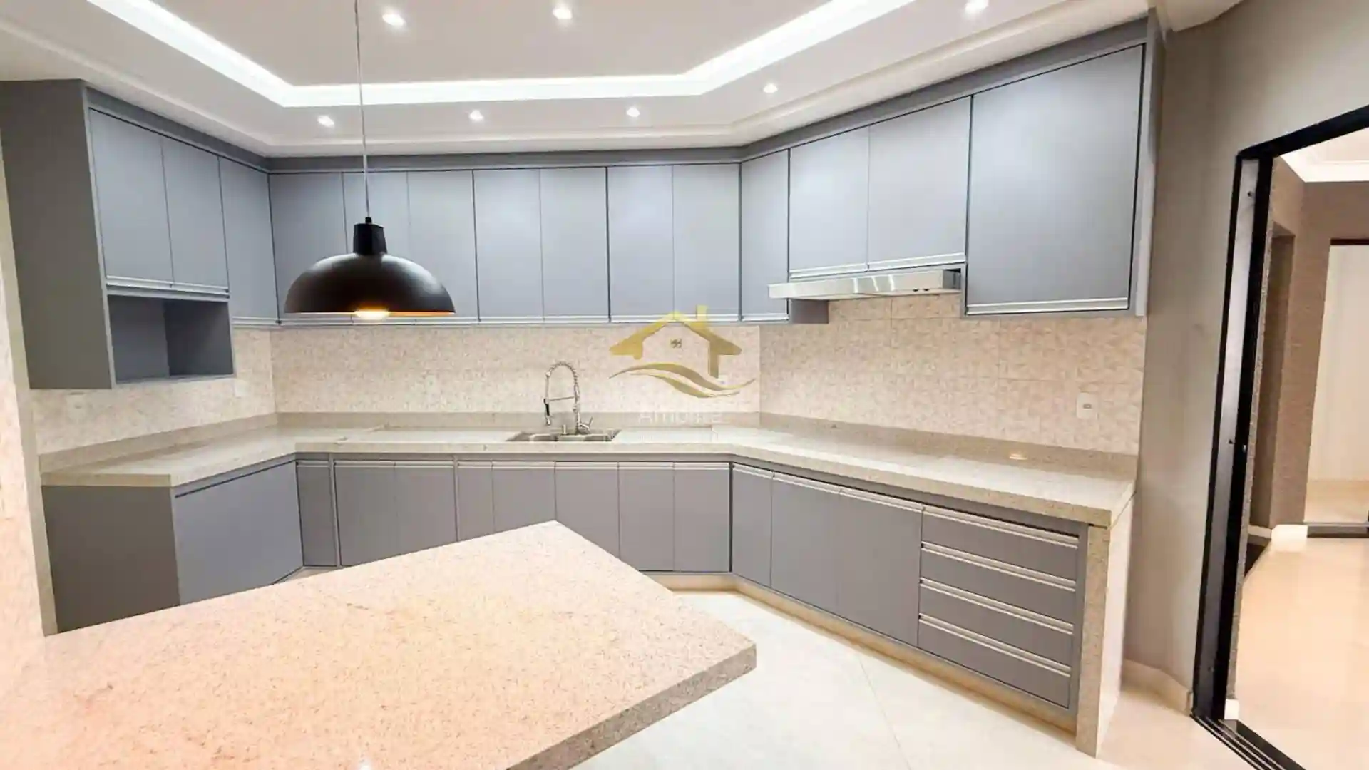 Casa de Condomínio com 4 quartos à venda, 280m² — foto 17 de 32