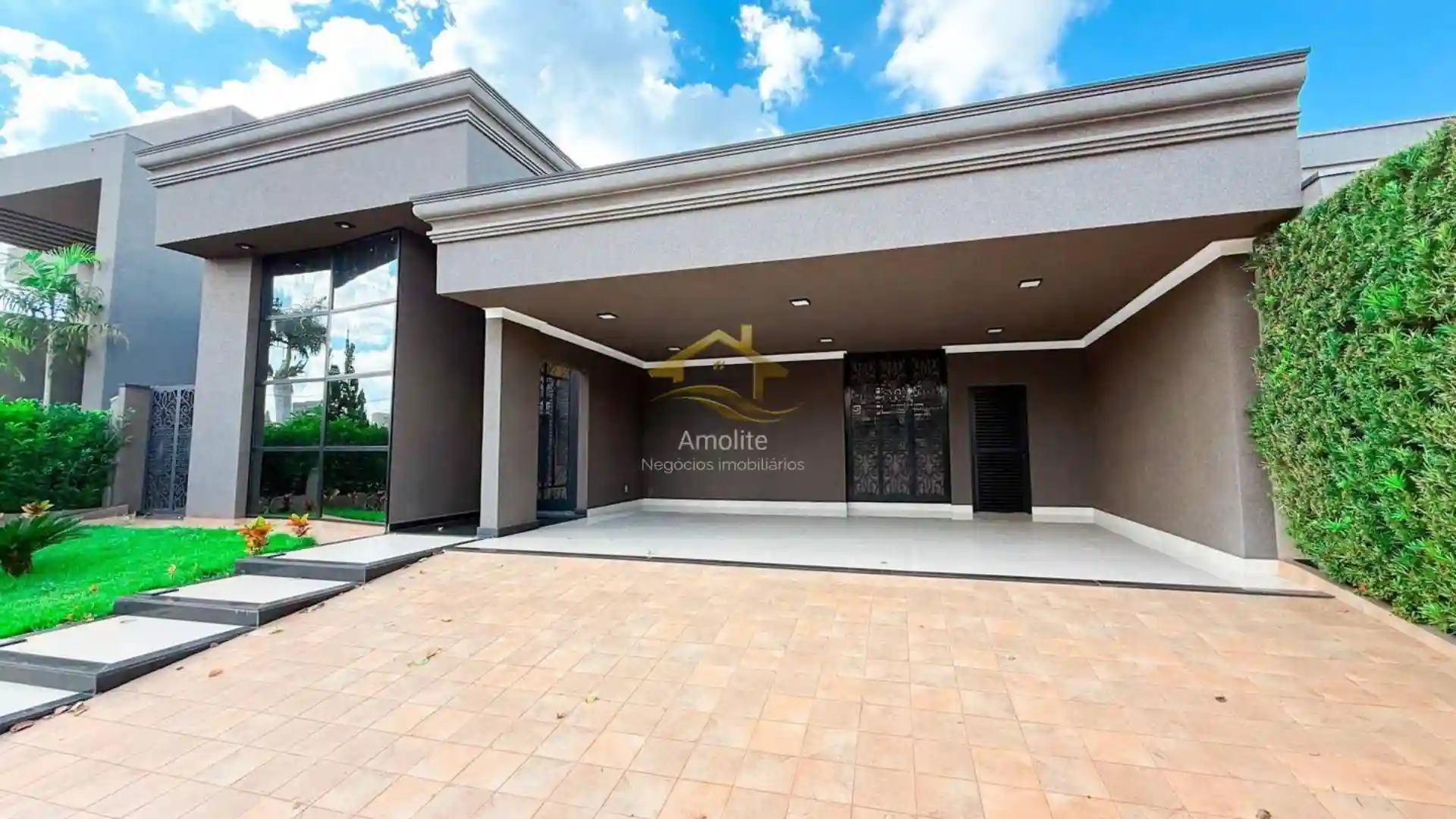 Casa de Condomínio com 4 quartos à venda, 280m² — foto 3 de 32