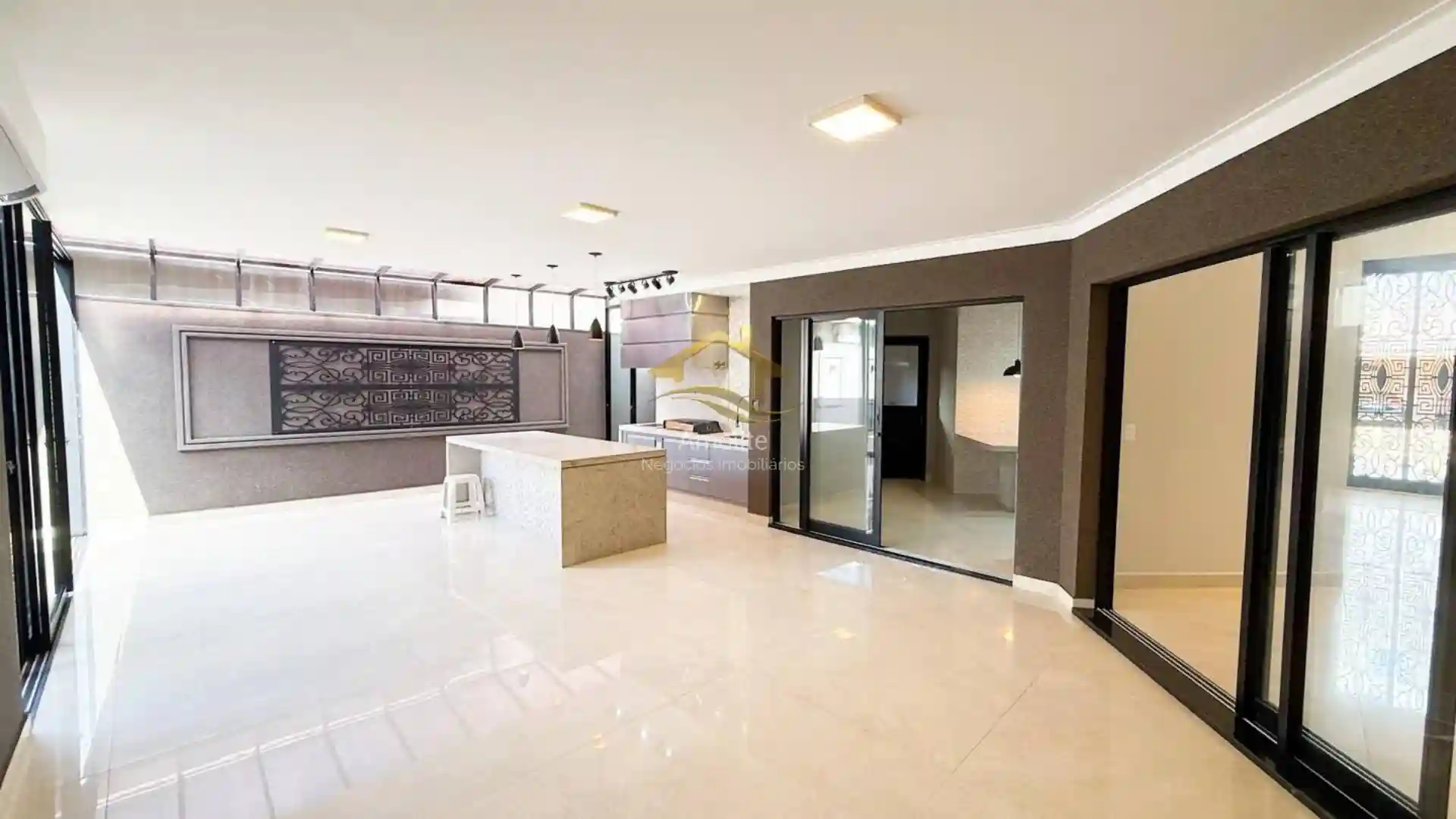 Casa de Condomínio com 4 quartos à venda, 280m² — foto 9 de 32