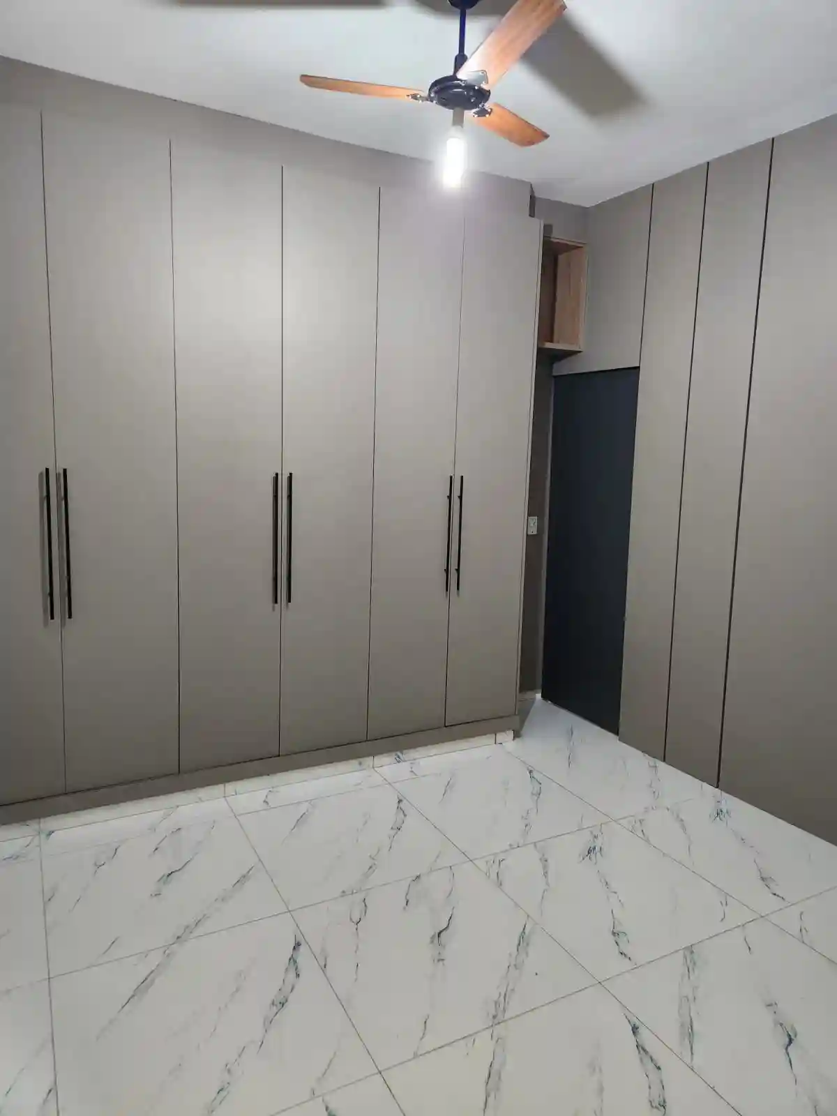 Casa com 2 quartos à venda, 170m² — foto 14 de 27