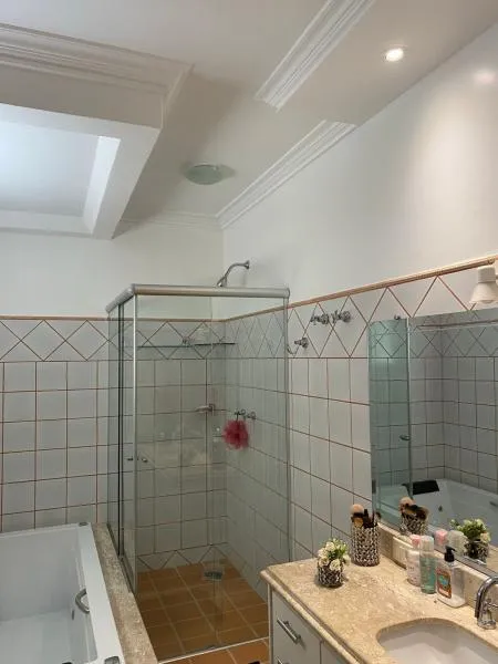 Casa à venda — foto 4 de 5