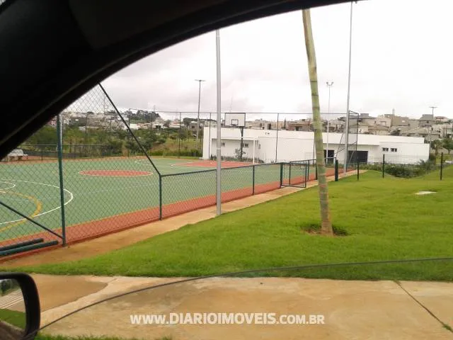 Terreno / Lote / Condomínio à venda — foto 1 de 3