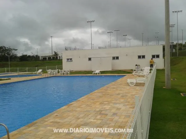 Terreno / Lote / Condomínio à venda — foto 2 de 3