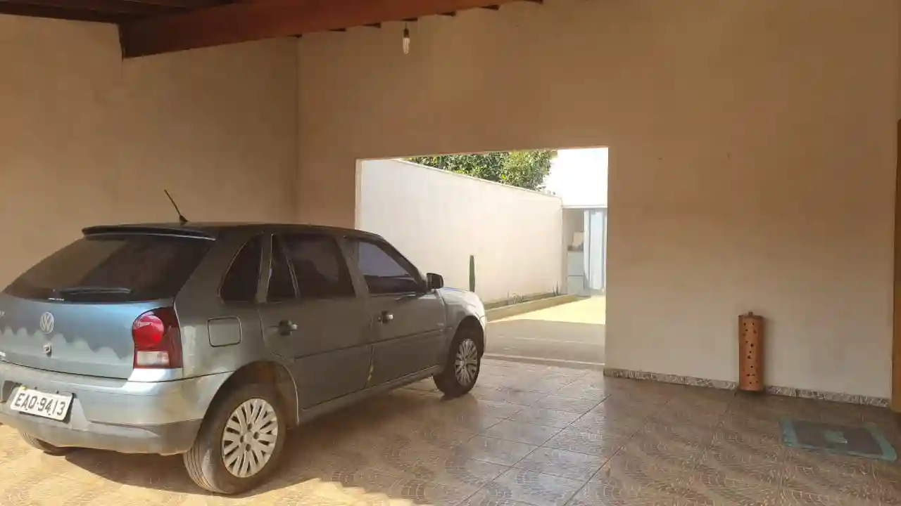 Casa com 3 quartos à venda, 450m² — foto 8 de 8