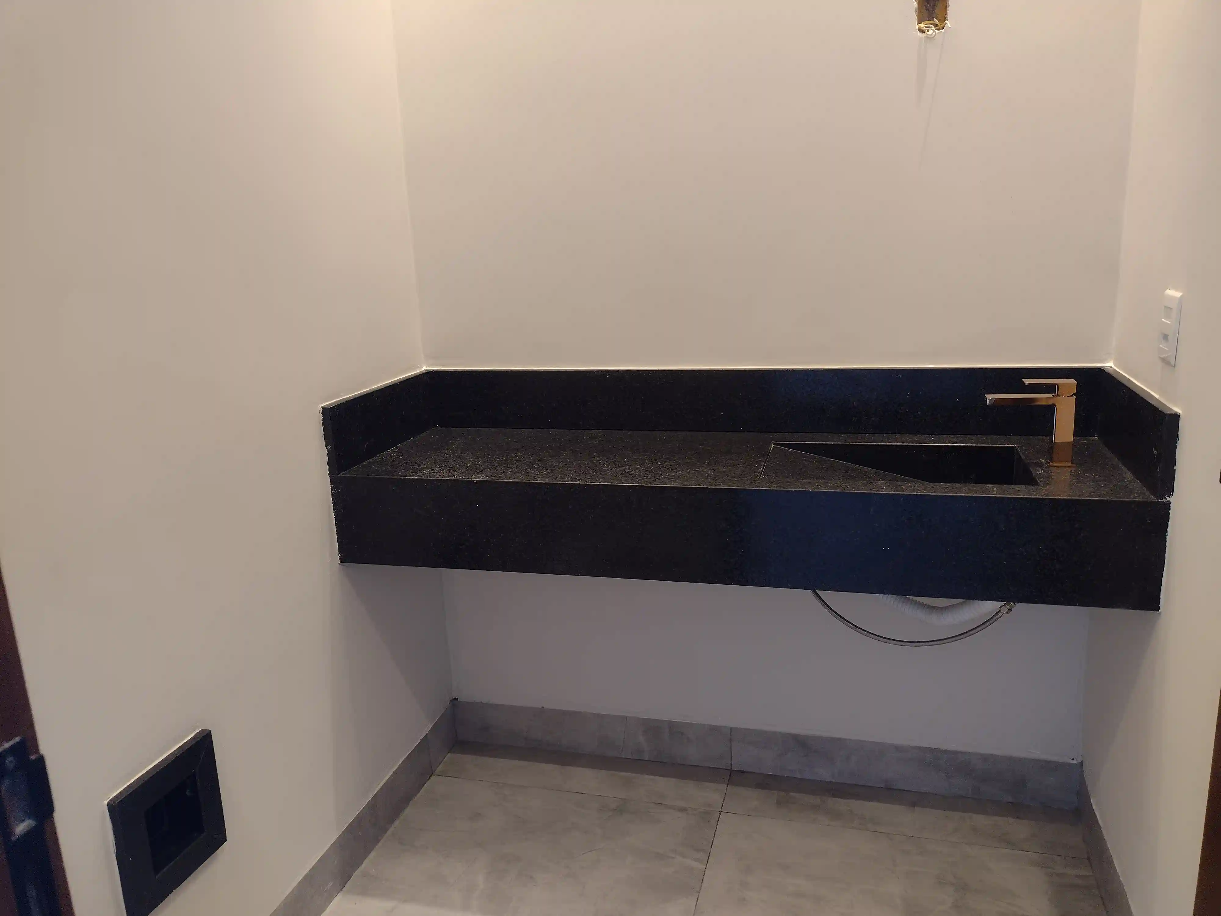Casa de Condomínio com 3 quartos à venda, 253m² — foto 4 de 20