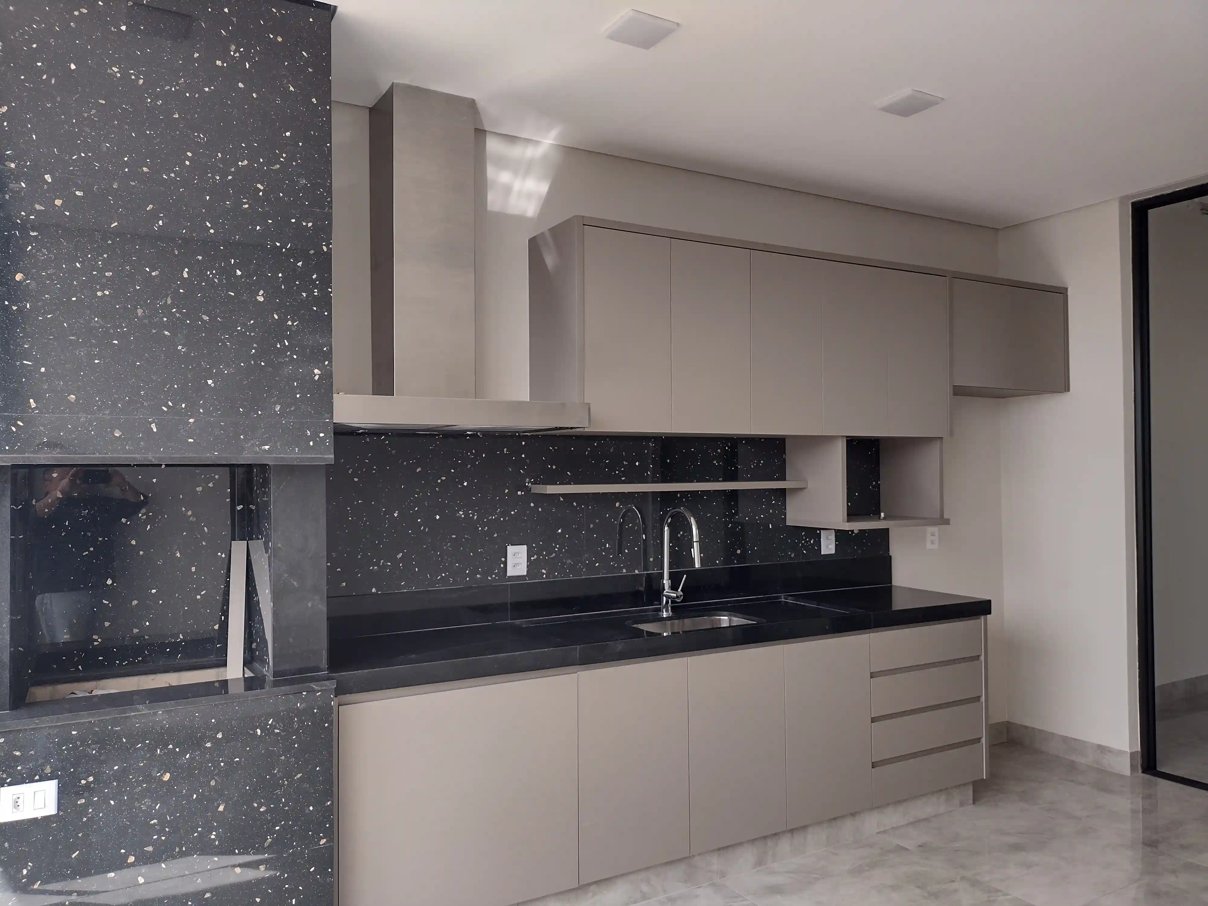 Casa de Condomínio com 3 quartos à venda, 253m² — foto 10 de 20