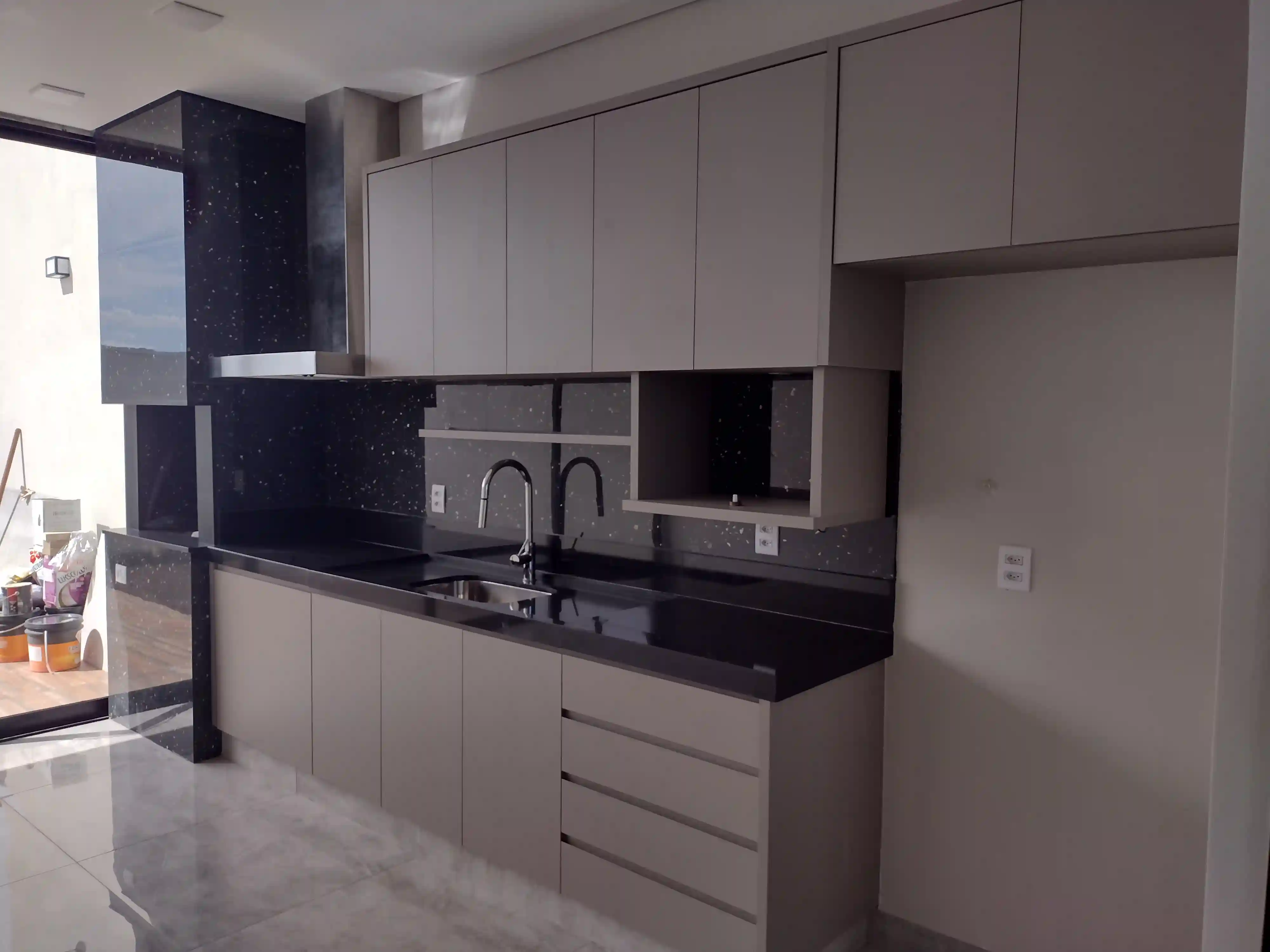 Casa de Condomínio com 3 quartos à venda, 253m² — foto 8 de 20