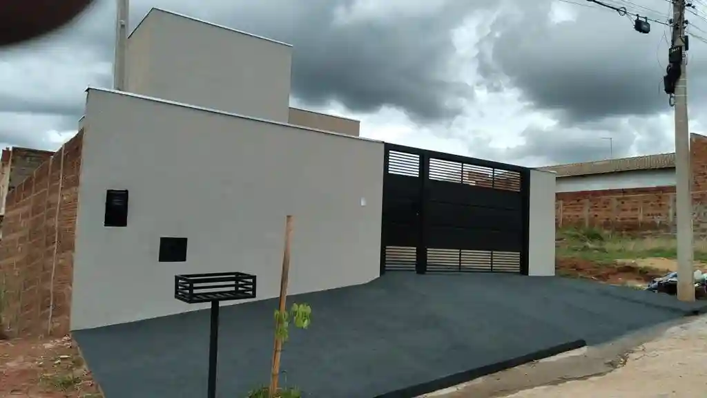 Casa com 2 quartos à venda, 65m² — foto 2 de 30