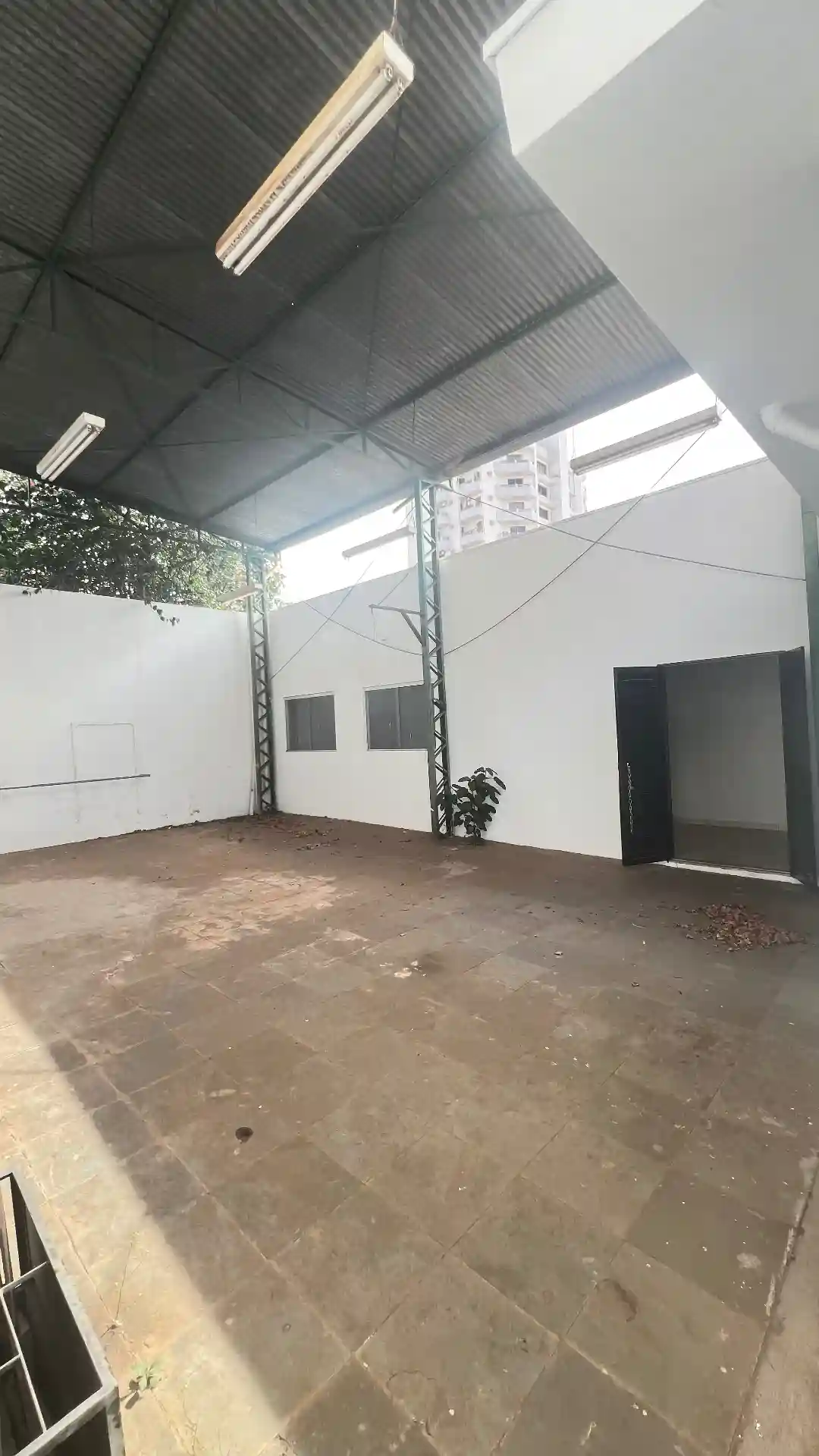 Imóvel Comercial com 8 quartos para aluguel, 300m² — foto 25 de 26