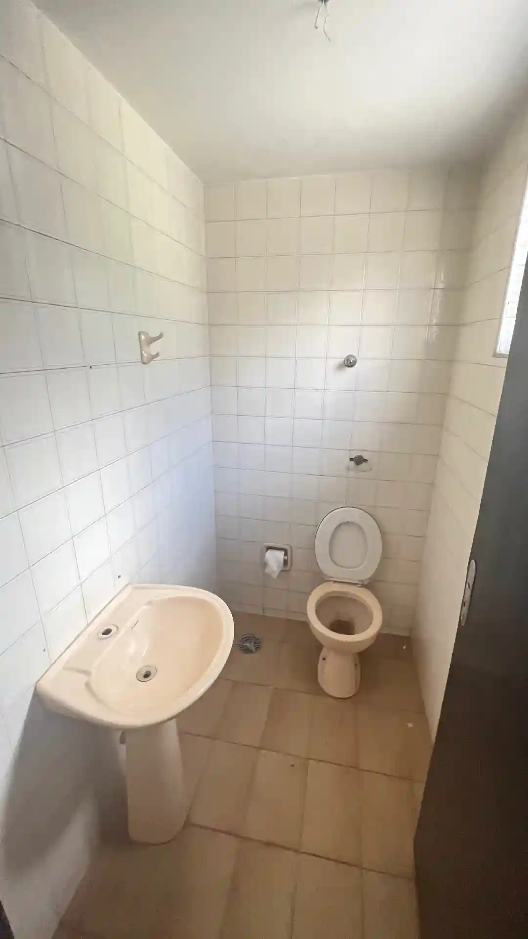 Imóvel Comercial com 8 quartos para aluguel, 300m² — foto 5 de 26