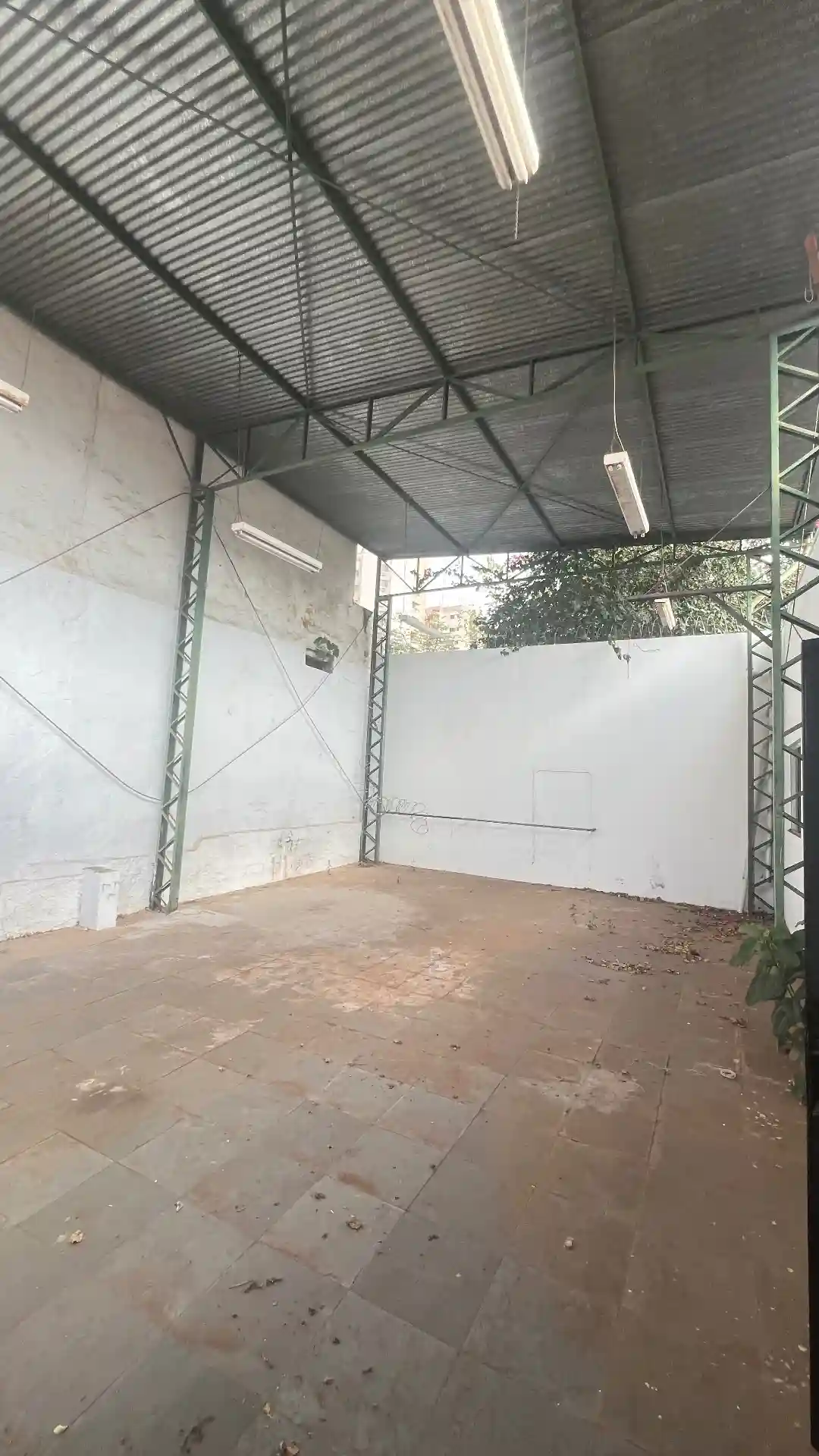 Imóvel Comercial com 8 quartos para aluguel, 300m² — foto 23 de 26