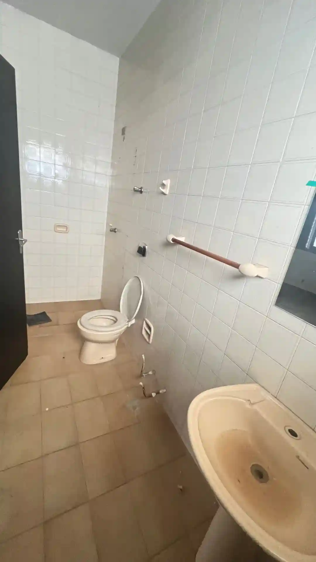 Imóvel Comercial com 8 quartos para aluguel, 300m² — foto 10 de 26