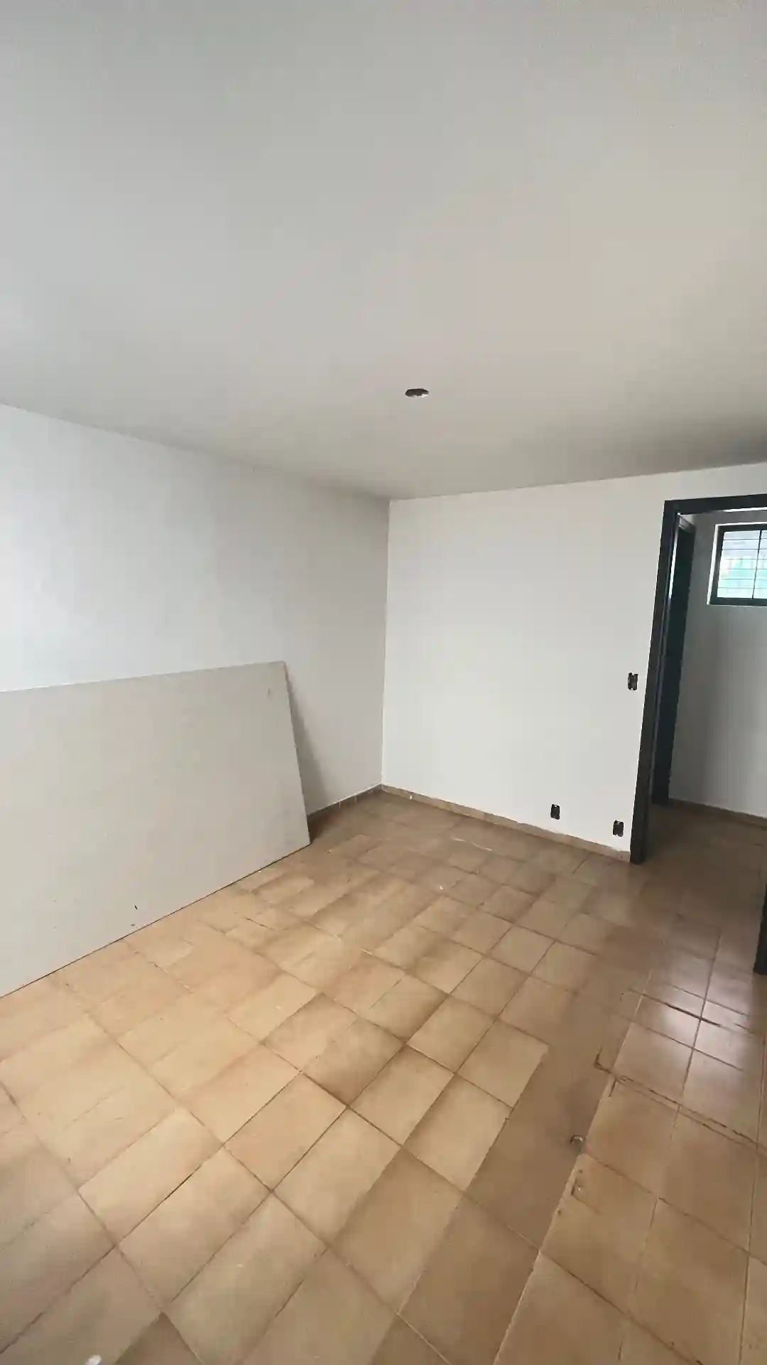 Imóvel Comercial com 8 quartos para aluguel, 300m² — foto 6 de 26