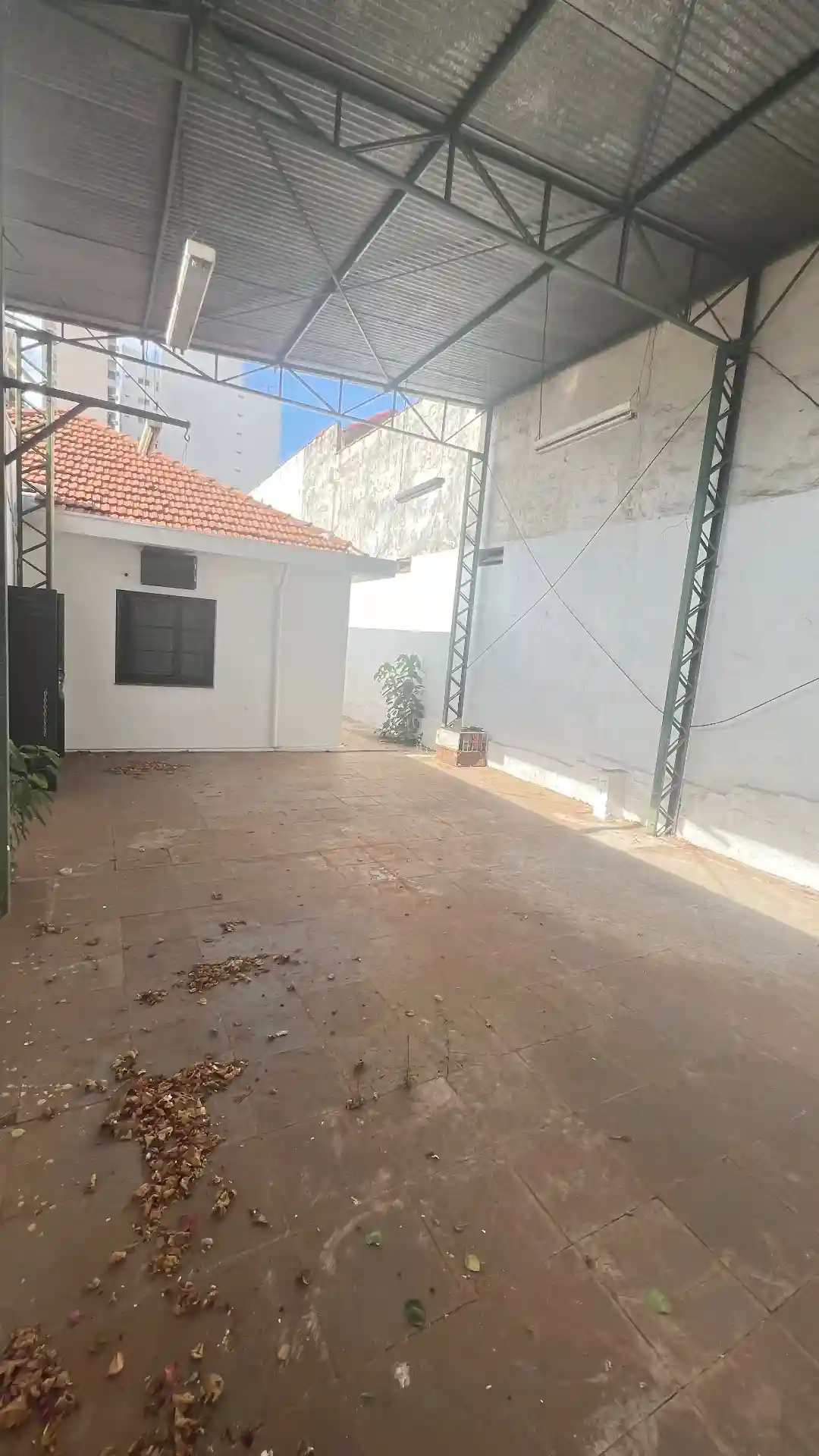 Imóvel Comercial com 8 quartos para aluguel, 300m² — foto 26 de 26
