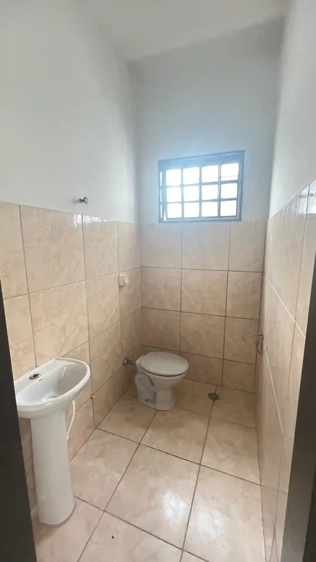 Imóvel Comercial com 8 quartos para aluguel, 300m² — foto 22 de 26