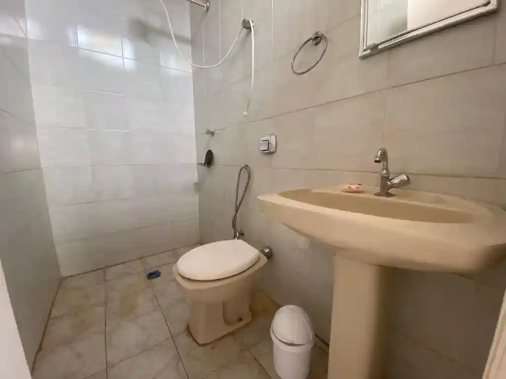 Casa com 3 quartos para aluguel, 70m² — foto 7 de 10