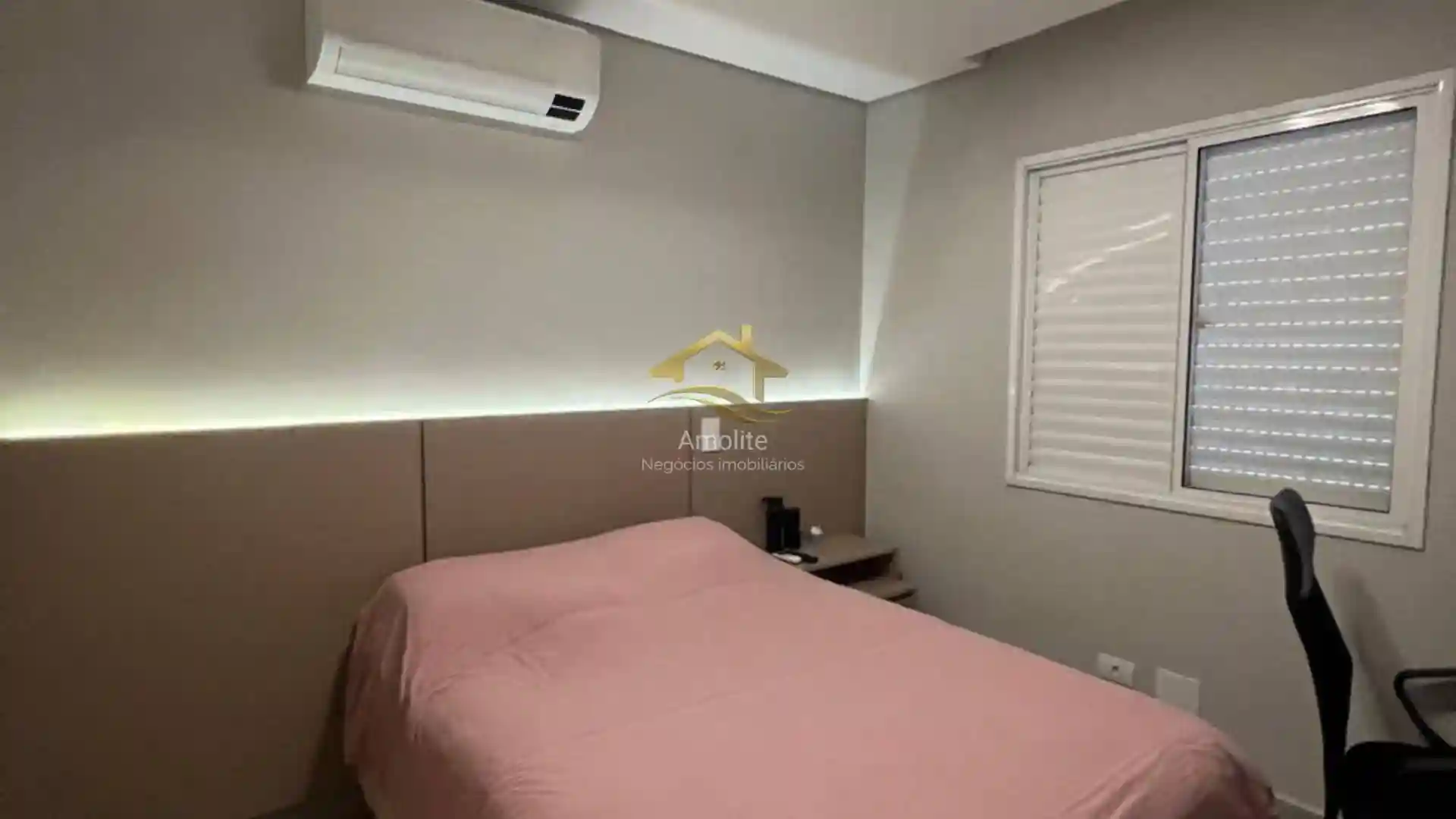 Casa de Condomínio com 3 quartos à venda, 130m² — foto 10 de 32